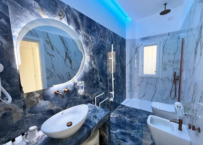 Kreart Boutique Suites & Deluxe Rooms